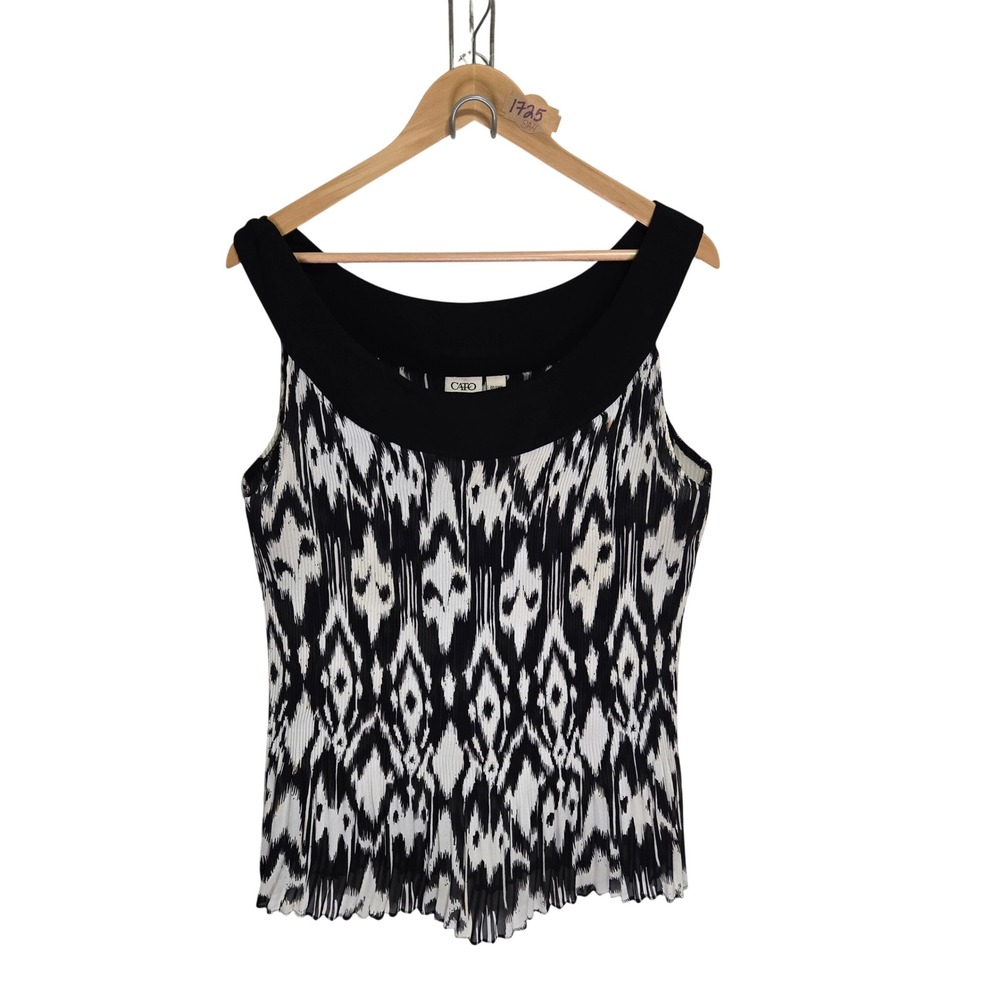 Cato Woman Black White Ikat Print Pleated Sleeveless Blouse Size 22/24W